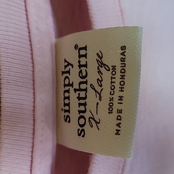 Simply Southern Short-Sleeve Top, Size XL, Baby Pink, Sunflowers, Lake, Canoe - Picture 4 of 7